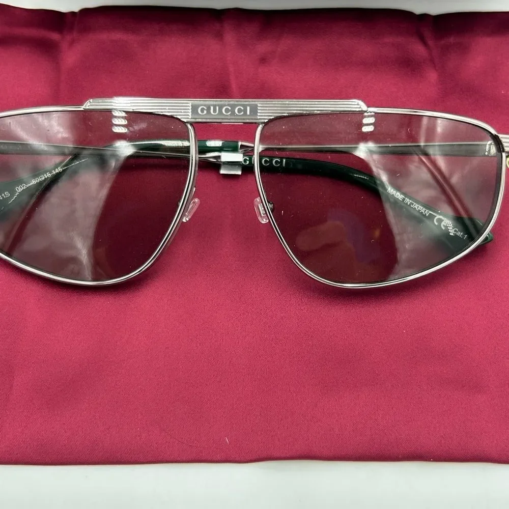 Men’s Gucci aviator gun metal sunglasses